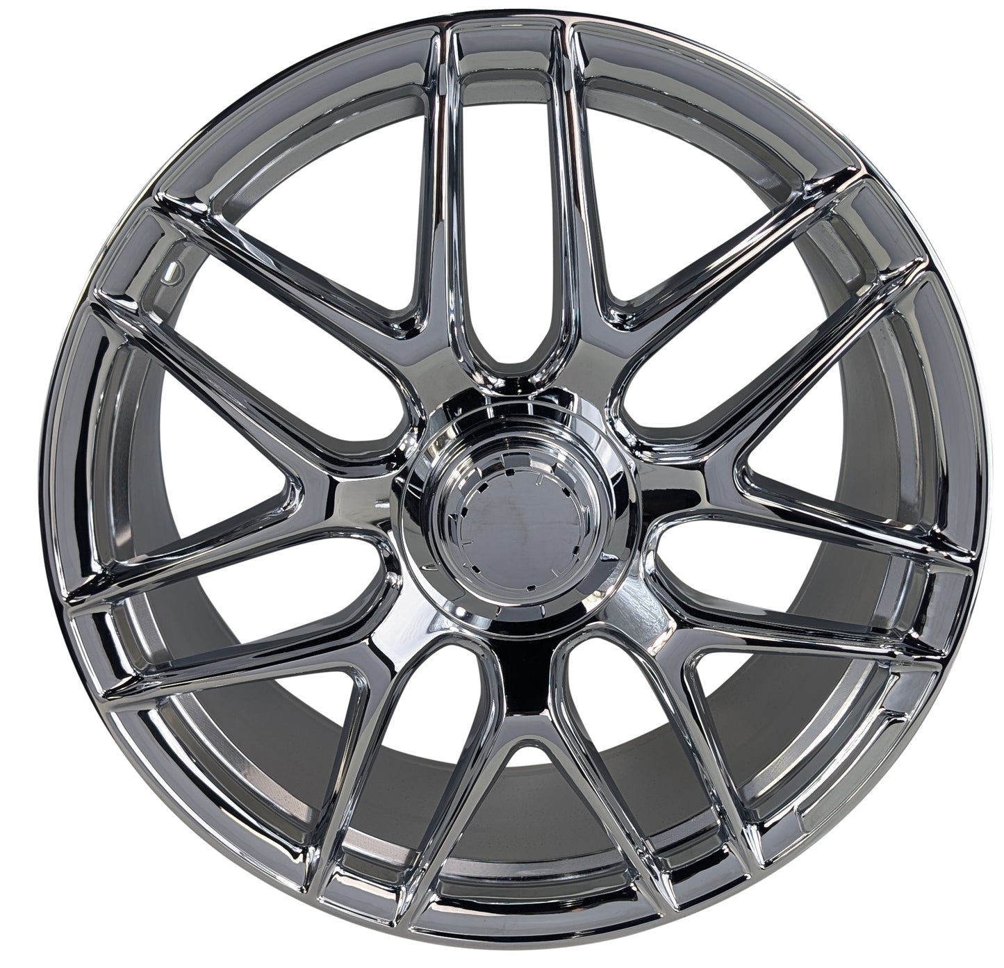 Style 682, 20x8.5 & 20x9.5, Chrome, Set of Four