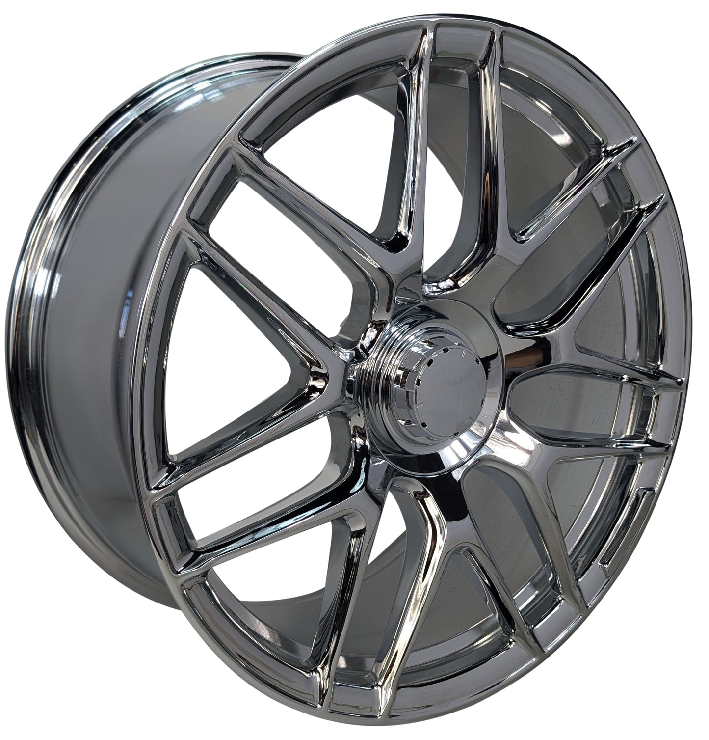 Style 682, 20x8.5 & 20x9.5, Chrome, Set of Four