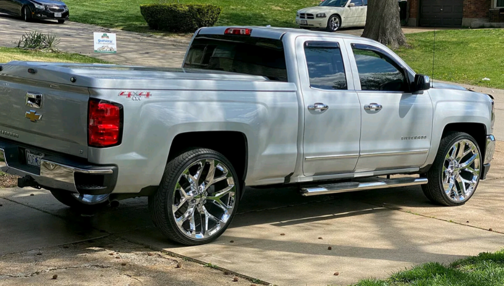 Set 4 - 22" x 9" Wheels Chrome Fits Chevy Silverado 1500 RST WT Suburban LT LS Tahoe LS Z71 Premier High Country